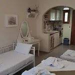 Kallisti Seaside Skopelos Apartment