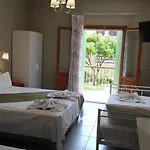 Kallisti Seaside Skopelos Apartment
