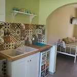 Kallisti Seaside Skopelos Apartment *